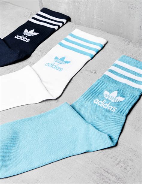 calcetines adidas outfit